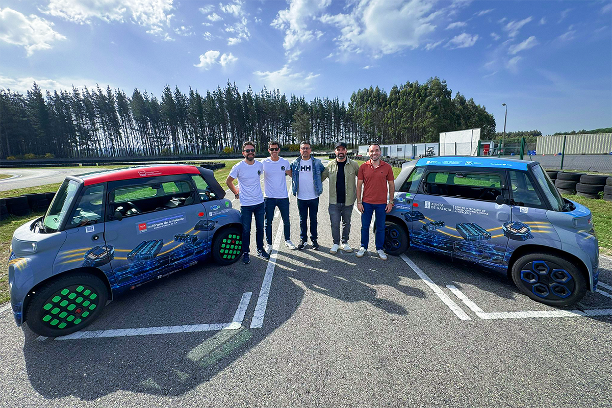 Spectronik fuel cell technology showcased in public demonstrations and educational hydrogen mobility project
